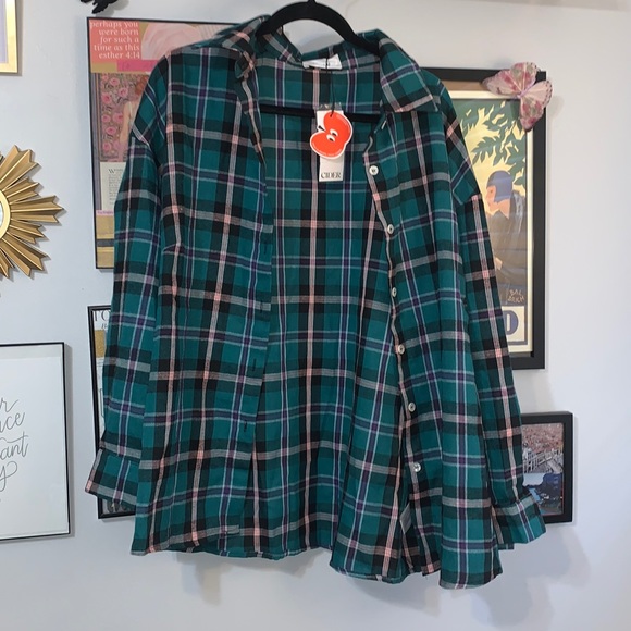 Green Flannel short pajama set - Picture 2 of 6